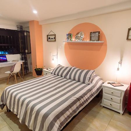 Malaika Hostel Medellín Zewnętrze zdjęcie