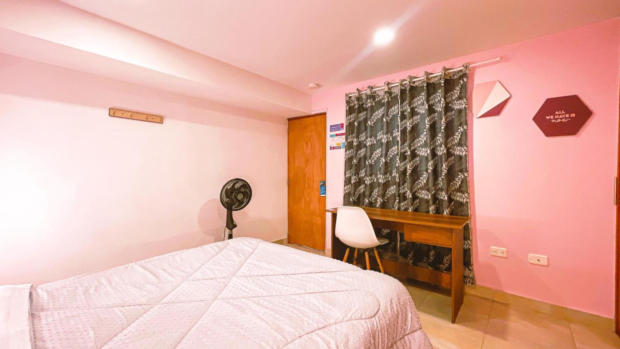 Malaika Hostel Medellín Zewnętrze zdjęcie
