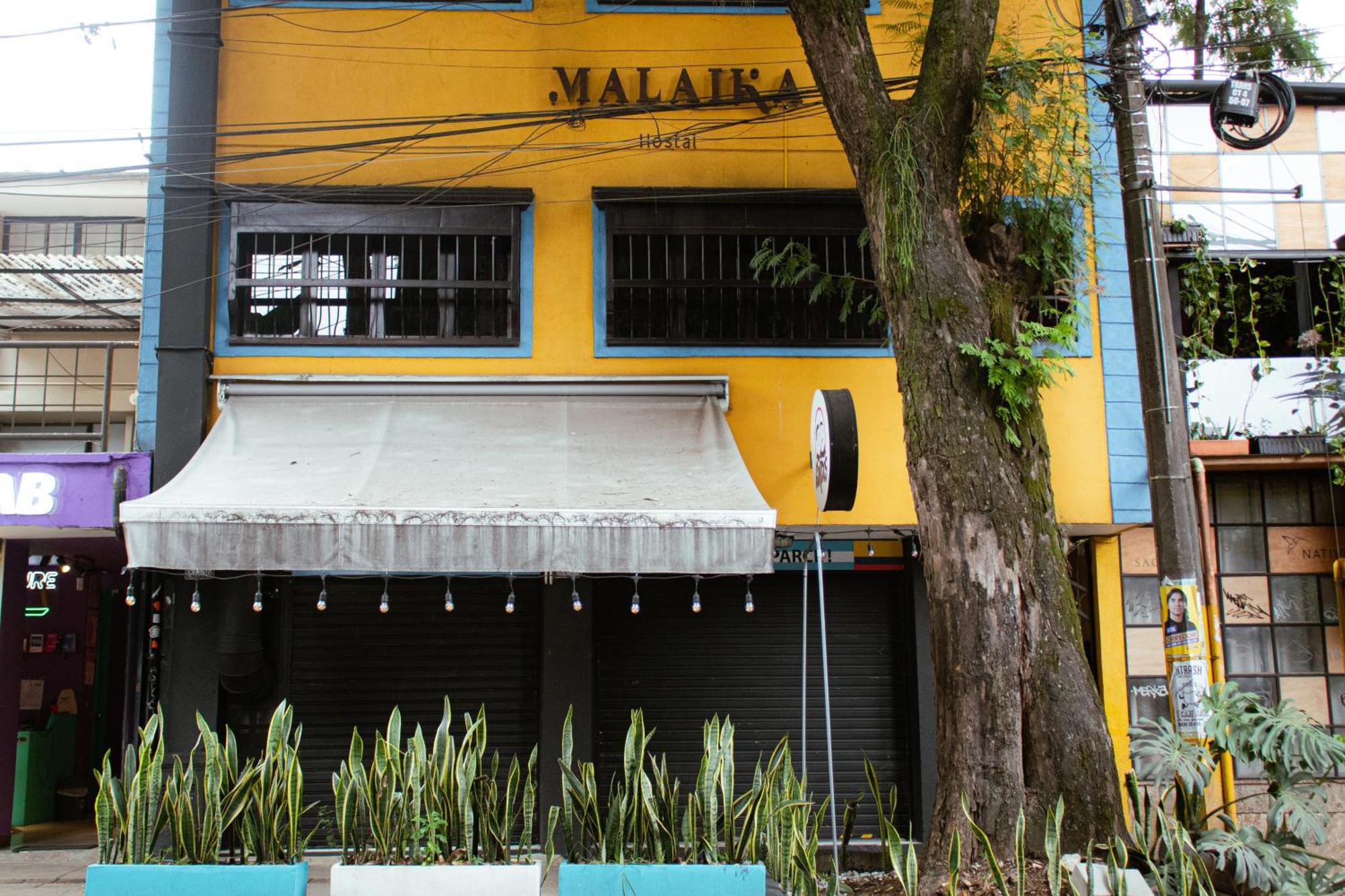 Malaika Hostel Medellín Zewnętrze zdjęcie