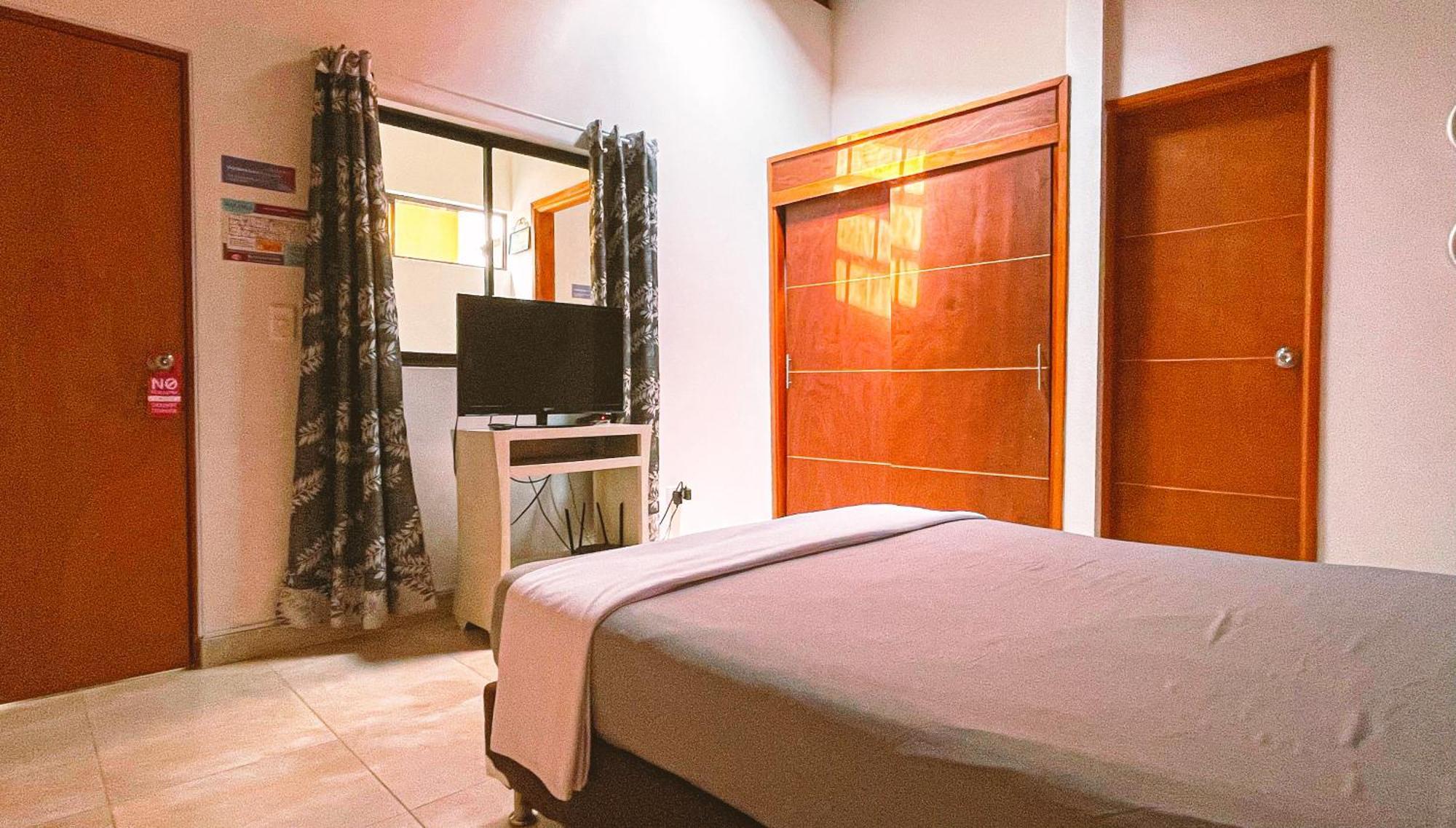 Malaika Hostel Medellín Zewnętrze zdjęcie